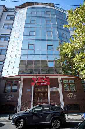 Аренда, центр города, в доме премиум фитнес. Собственник Одесса