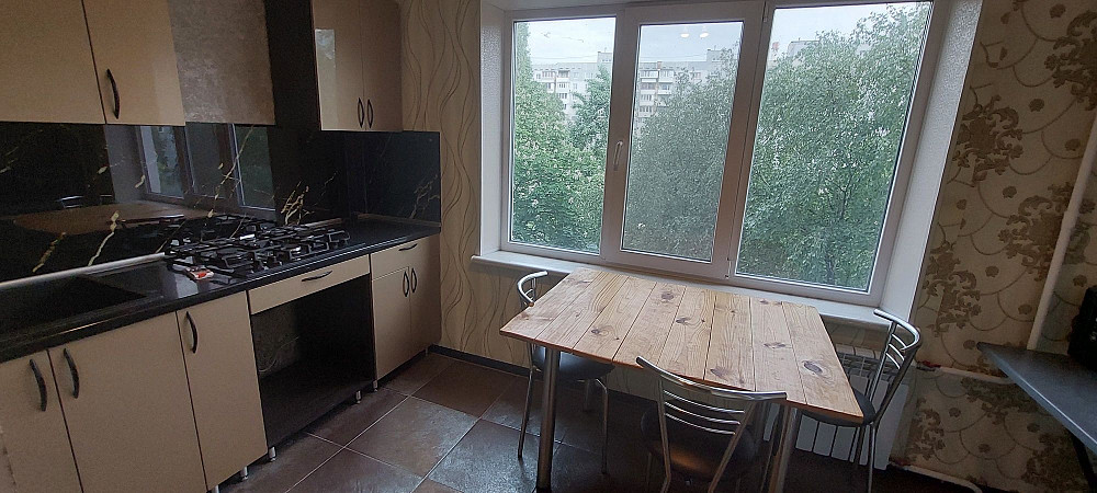 Продаж 3к квартири центр Шкільна Олександрівський район Запоріжжя - зображення 2