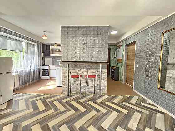 Перша здача! Квартира з ремонтом м. Нивки! Вул. Салютна Київ