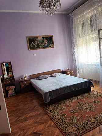 Оренда трикімнатної квартири Мукачево