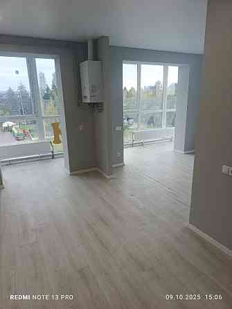 Продам 2-кімнатну квартиру з ремонтом по вул Рівненській 67,2 м.кв. Луцьк