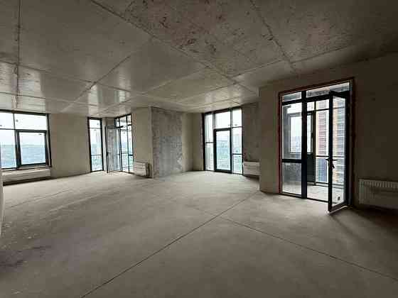 Продада квартиры 2к. 83м /Новопечерские Липки /Верхогляда 19 Б Киев