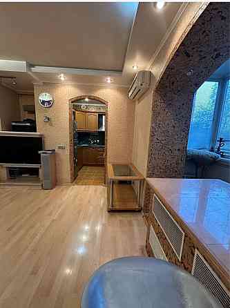 Аренда 2-х комн квартиры, район низ пр.Поля Днепр