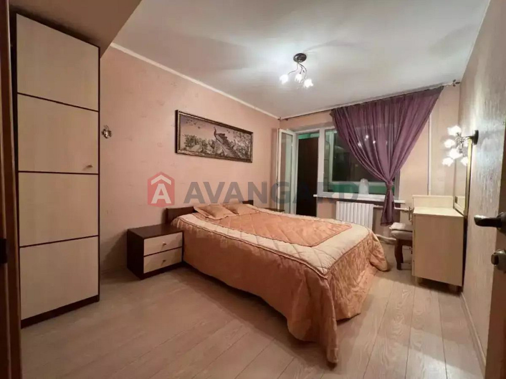 Продам 3 кімнатну сімейну квартиру з капітальним ремонтом 70 м2 Дніпро - зображення 3