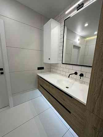 Продам сучасну 2 кімнатну ЖК Набережний Біла Церква