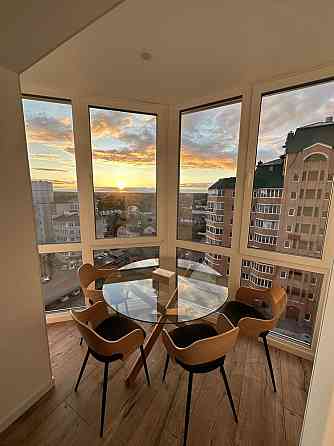 Продам сучасну 2 кімнатну ЖК Набережний Біла Церква