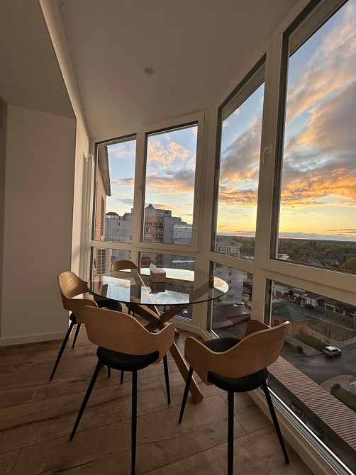 Продам сучасну 2 кімнатну ЖК Набережний Біла Церква - зображення 1