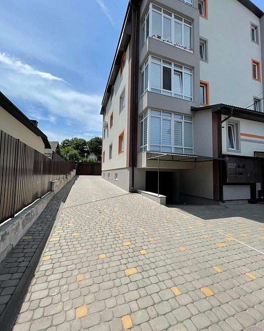 Продам  3 кімнату квартиру Петриківка - зображення 2