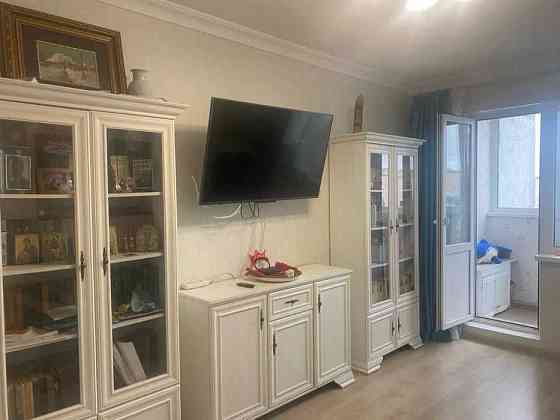 Затишна 3-к квартира 74м² вул. червоної Калини 8-Б Киев