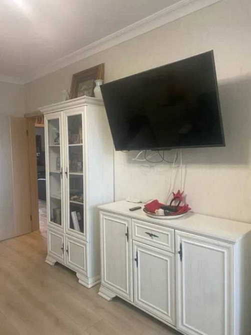 Затишна 3-к квартира 74м² вул. червоної Калини 8-Б Киев - изображение 5