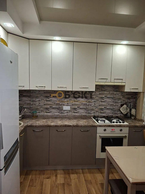 В продаже 3-к квартира, Трк Украина, Амосова, 625 мкр Харьков - изображение 3