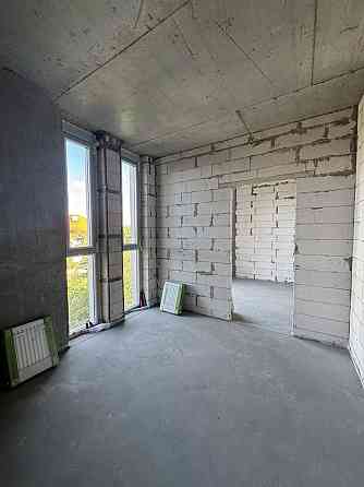 Продам 1 кк вул. Осіння, 28 Киев