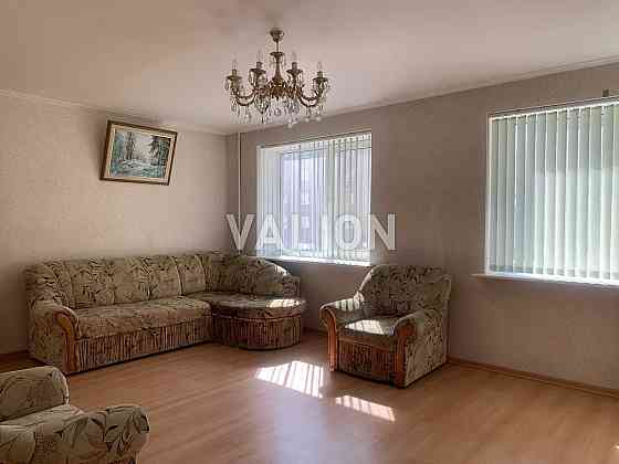 Продаж 3 кімн. по вул. Левка Лук ’ яненка( Тимошенка)2/4 Киев