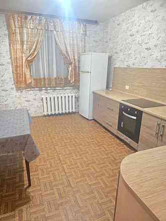 2 кім  вул. Драгоманова 14а / Ахматової, м. Позняки 15 хв Київ