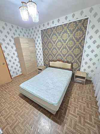 2 кім  вул. Драгоманова 14а / Ахматової, м. Позняки 15 хв Київ