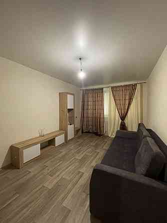 1к кв на Металургів 