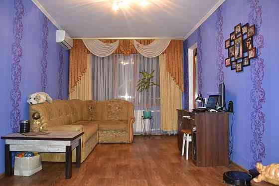 Квартира в гарному стані, район  Голлівуду! Чернигов