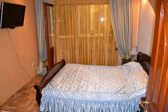 Квартира в гарному стані, район  Голлівуду! Чернигов