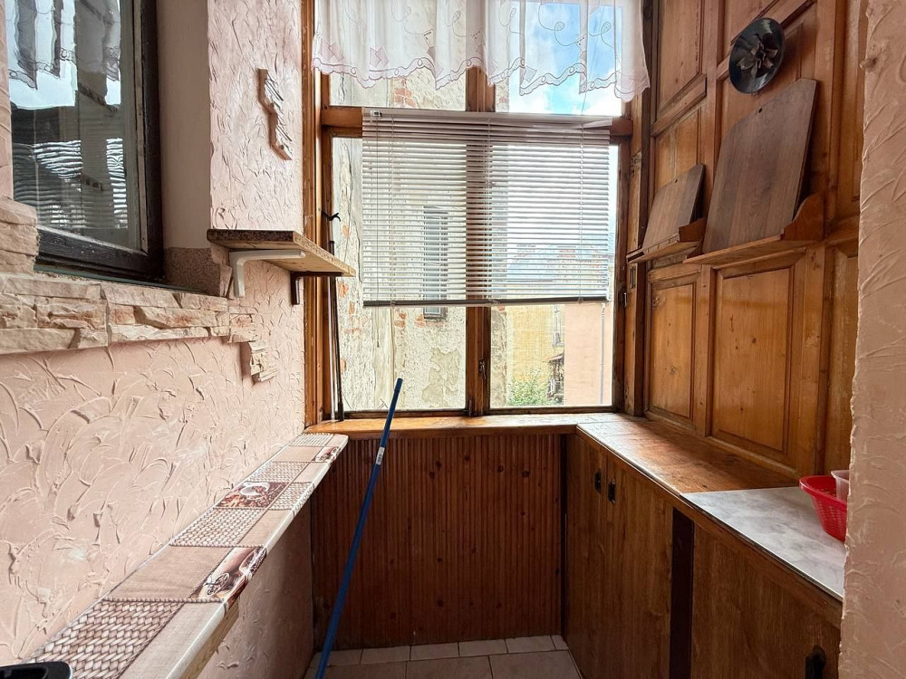 Оренда! Театральна Площа! Історичний центр Чернівців! Чернівці - зображення 6