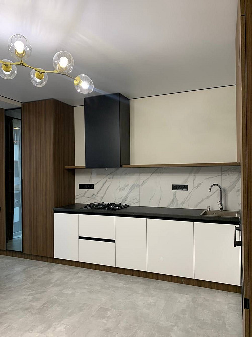 Оренда стильної 1 км квартири в центральній частині міста Ивано-Франковск - изображение 1