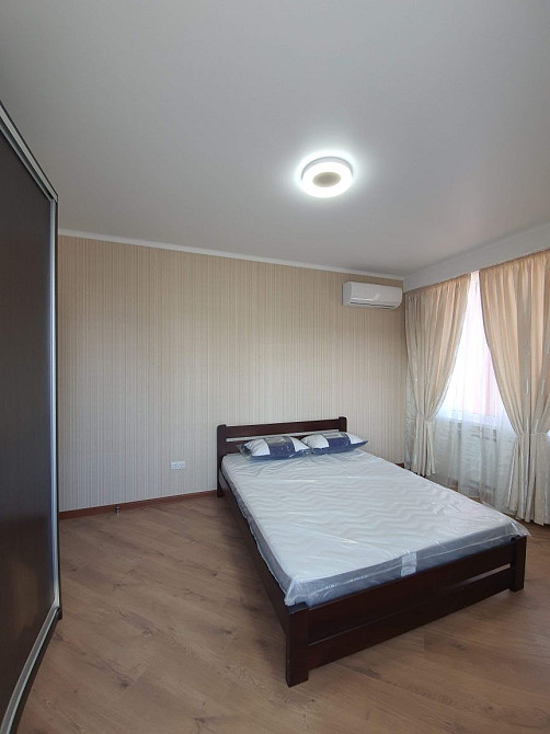 Сдам студию + спальню.Вильямса. ЖК Таировские сады. Лиманка - зображення 5