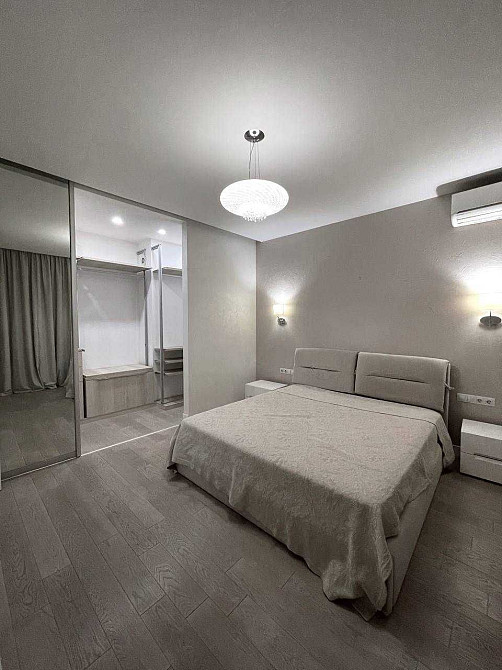 Оренда в ЖК Новопечерские Липки 2 комнатная 65м2 Драгомирова 11 Київ - зображення 5