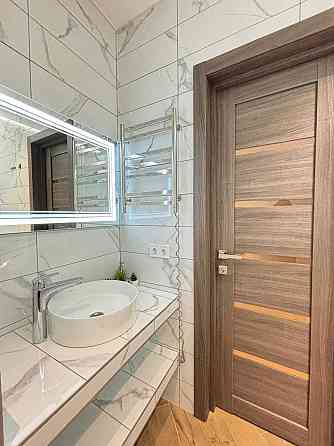 Продається 1к квартира з ремонтом в новобудові на Позняках/АШАН Киев