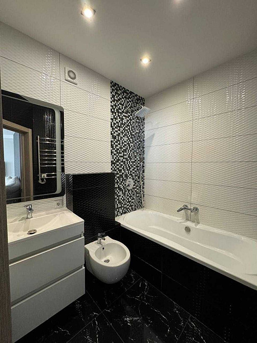 Євро 3 кімнатна квартира в центрі міста Ірпінь - зображення 8