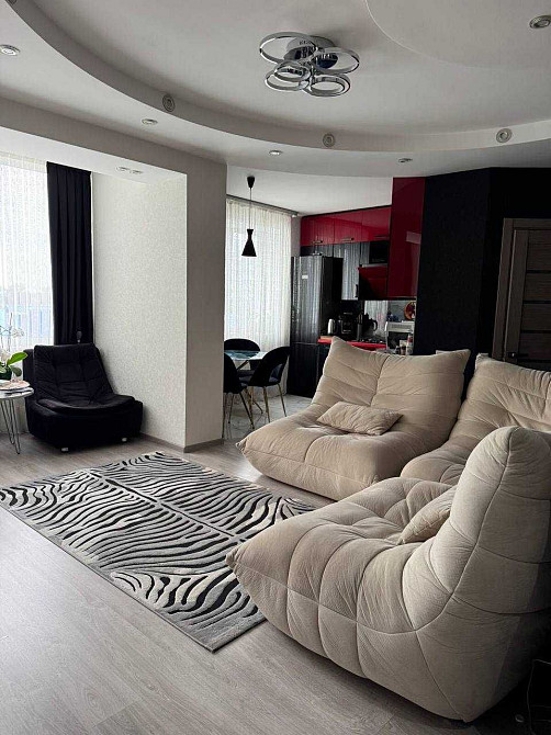 Євро 3 кімнатна квартира в центрі міста Ірпінь - зображення 3