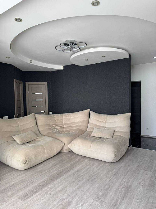 Євро 3 кімнатна квартира в центрі міста Ірпінь - зображення 2