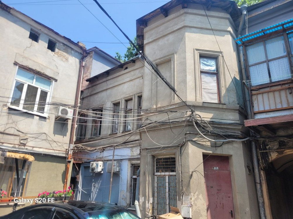 Продам 175м2 район Привоза , ЖД, под хостел Одесса - изображение 2