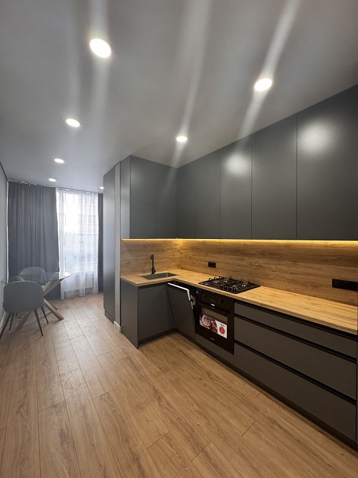 Квартира з ремонтом, меблями і технікою. ЖК Петрівські Липки Святопетровское (Киево-Свят. р-н) - изображение 6