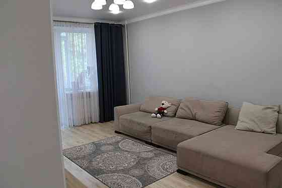 Продам  квартиру 83 м2 в центрі міста Кропивницький