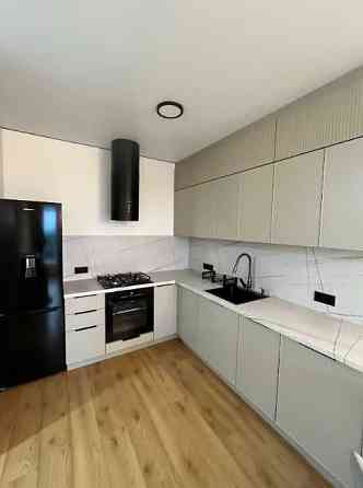 ЦЕНТР міста, Новенька Євро 2кк, Садок, Школа Ірпінь