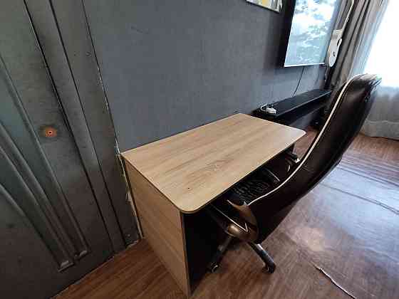 Оплата за год вперед! 2-3 комнатная Квартира + студия, мастерская, ск Кам`янське (Запорізька обл.)