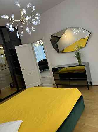 Оренда 2-кім. квартири 92 м.кв., в. Личаківська Львов