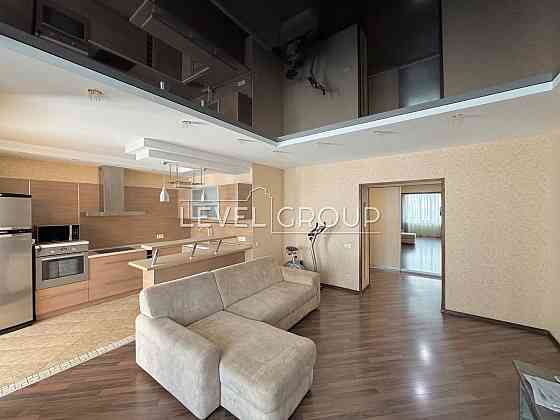 Оренда 3кімнатної квартири вул. Ахматової 33, метро Позняки 10 хв Київ