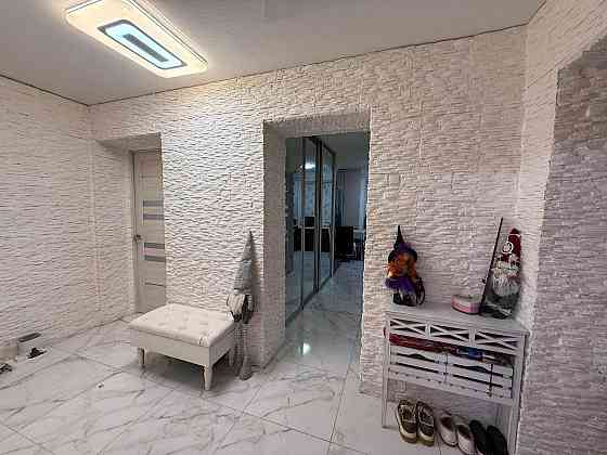 2 кім квартира з ремонтом меблями під Києвом Сертифікат Капитановка (Киевская обл.)