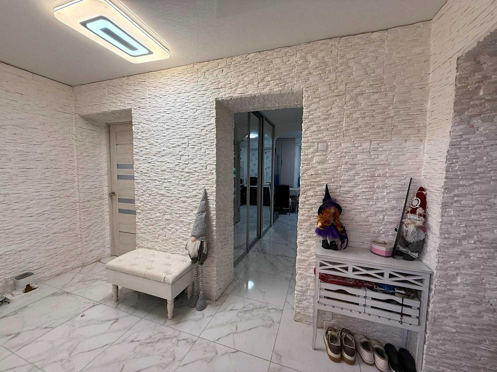 2 кім квартира з ремонтом меблями під Києвом Сертифікат Капітанівка (Київська обл.) - зображення 5