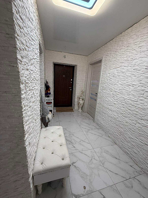 2 кім квартира з ремонтом меблями під Києвом Сертифікат Капітанівка (Київська обл.) - зображення 3