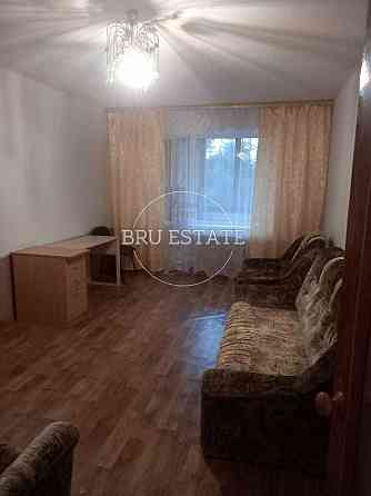 Продам 1к на вул. Рейгана (Драйзера) 10  Троещина Киев