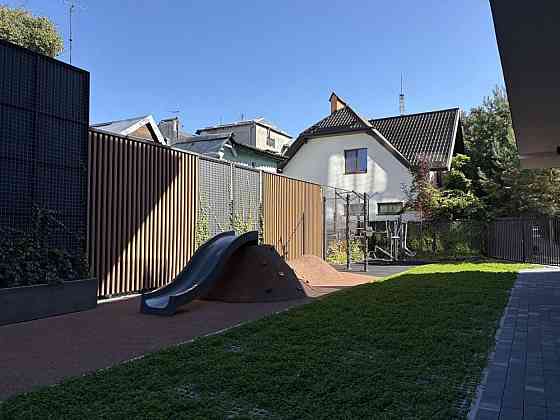 Продаж видової 2кімнатної квартири в будинку бізнес класу вул.Окружна Львов