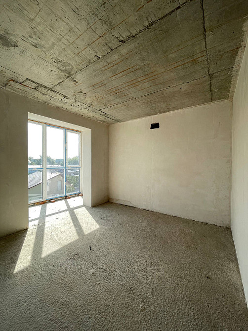 1к без ремонту!В зданому будинку поруч з парком! Мінімальне оформлення Буча - зображення 2