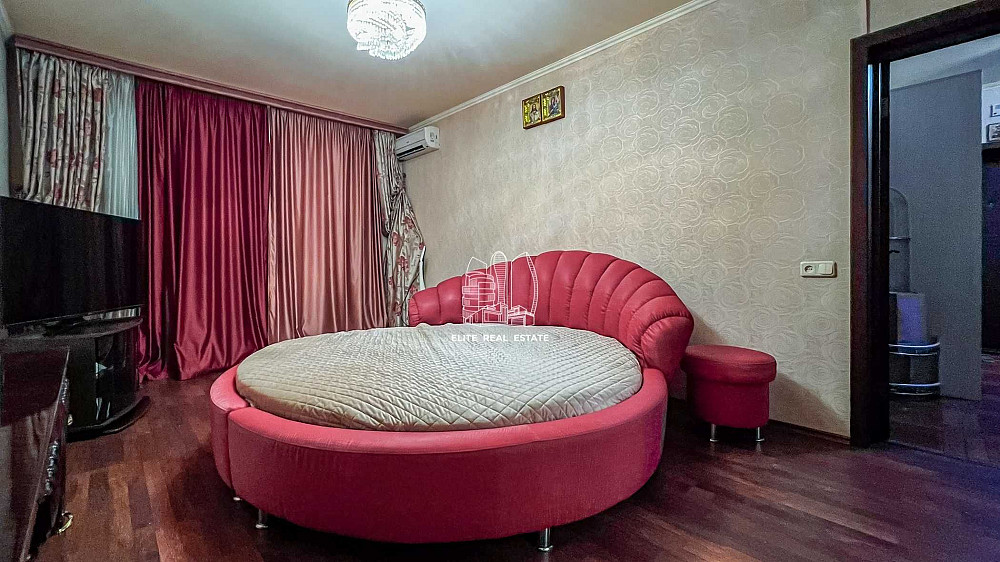 Продажа 3к.кв. 81м2, 4й этаж, Анны Ахматовой 15, метро Позняки Киев - изображение 7