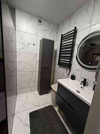 Двокімнатна квартира в новобудові з якісним ремонтом Львов