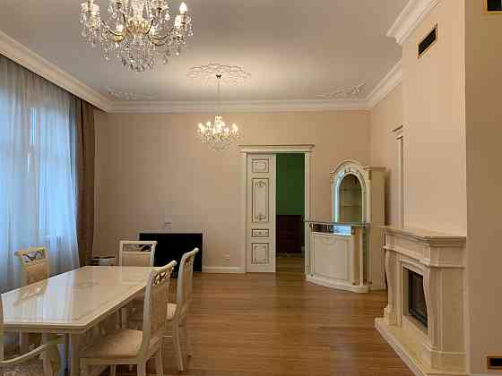 Продаж вишуканої 3-кімнатної квартири по вул.Кн.Романа Львов