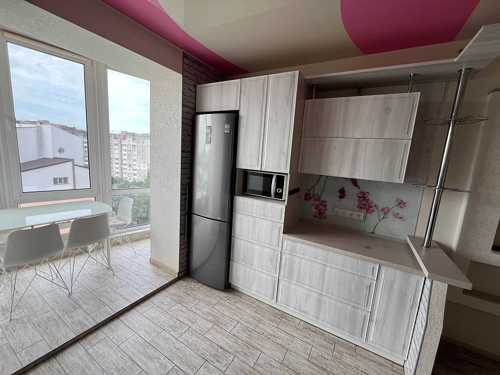 Продам власну 2-х кімн квартиру з видом на озеро + комірка у подарунок Хмельницький - зображення 5