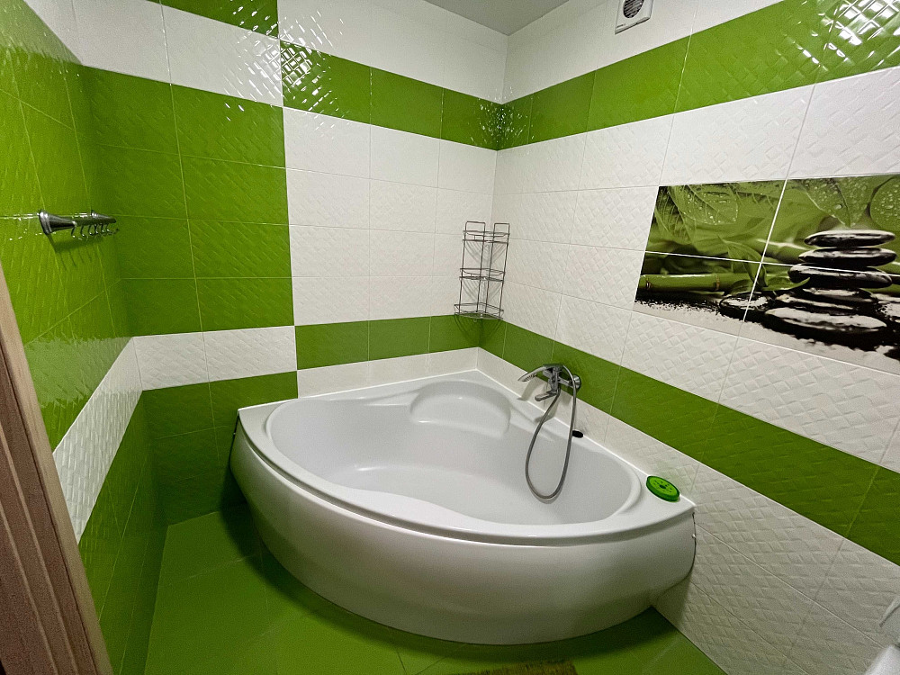 Продам власну 2-х кімн квартиру з видом на озеро + комірка у подарунок Хмельницький - зображення 7