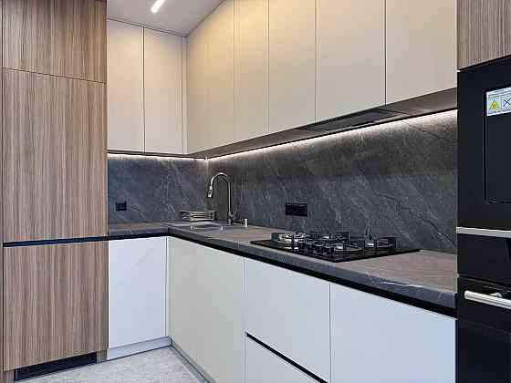 Функціональна однокімнатна в ЖК Паркова Алея Угорники