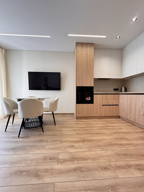 Продається Нова однокімнатна квартира. Неподалік центру. Ужгород - изображение 1